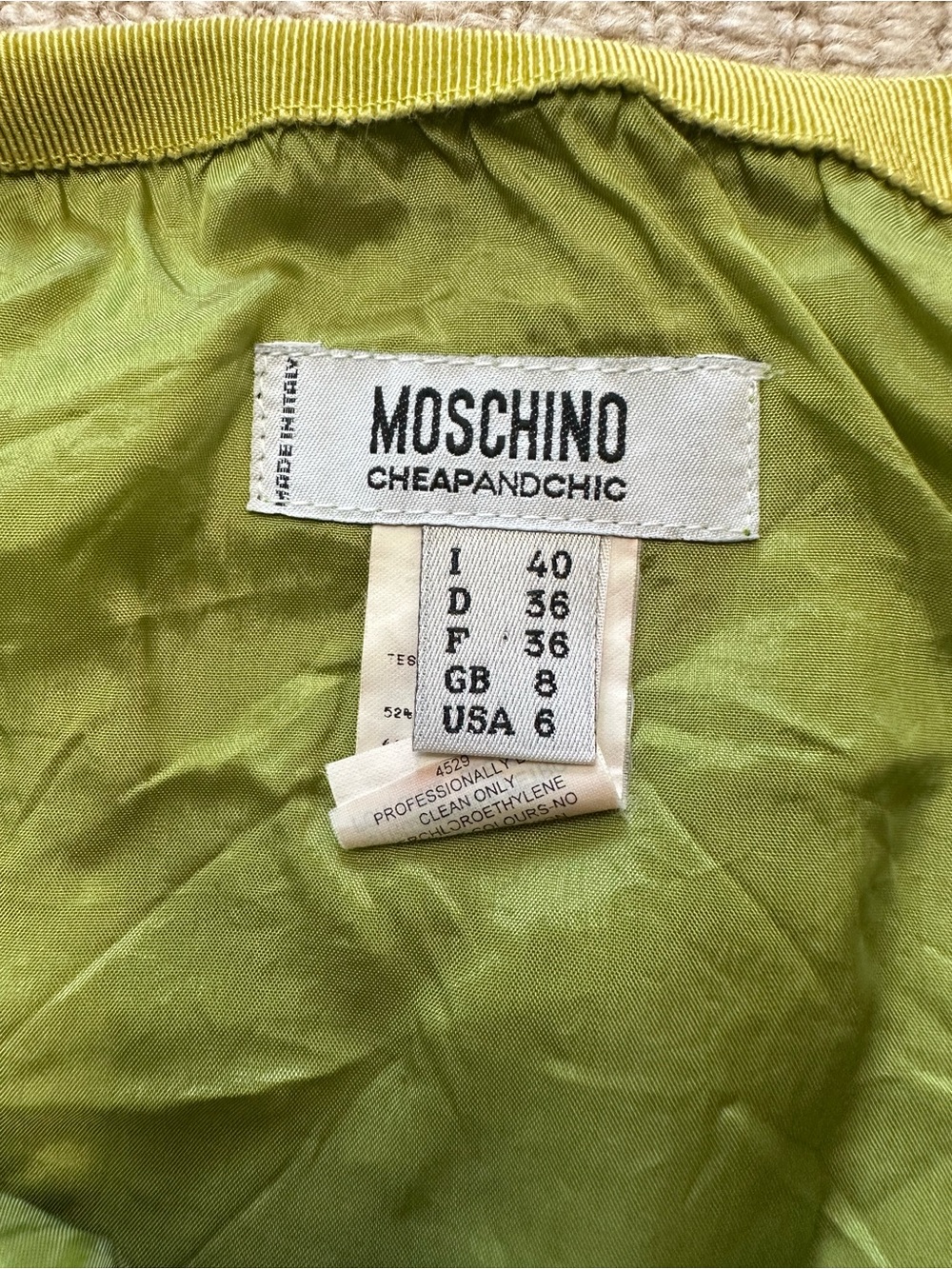 Moschino Vintage 90s Purple & Green Wool Blend Flower Sequins Midi Skirt Sz 6 - Picture 4 of 8